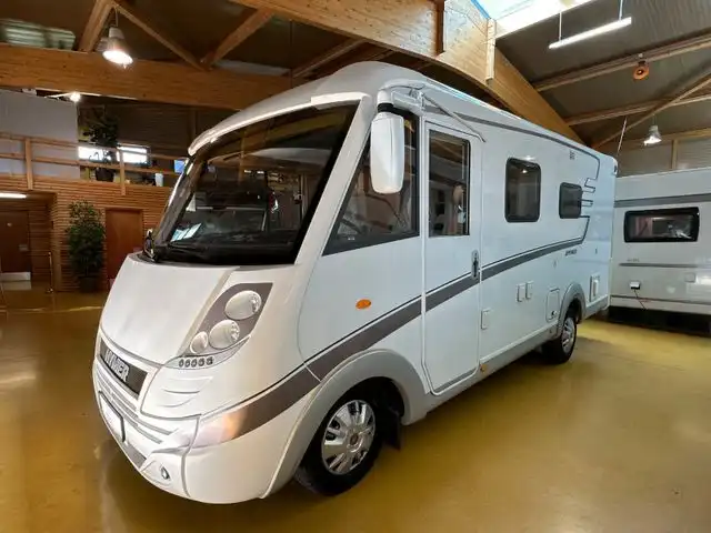 HYMER-ERIBA B 554